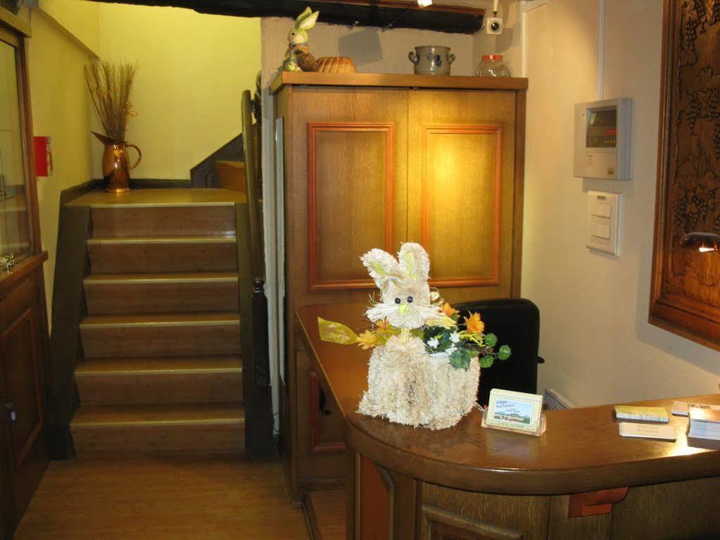 Auberge Des Trois Chateaux Егишем Екстериор снимка